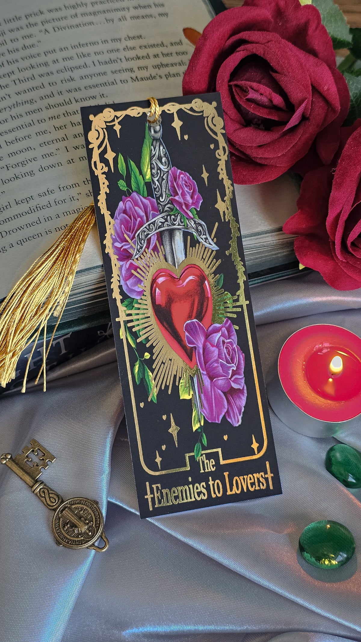 "The Enemies to Lovers" Tarot Bookmark (Gold foil)