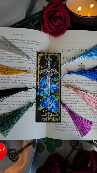 "The Sword Wielder" Tarot Bookmark (Gold foil)